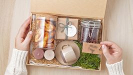 Corporate Event Gift Box: What to Include in a Perfectly Packed Gift