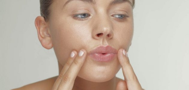 Effective Ways to Firm Up Your Skin and Look Younger